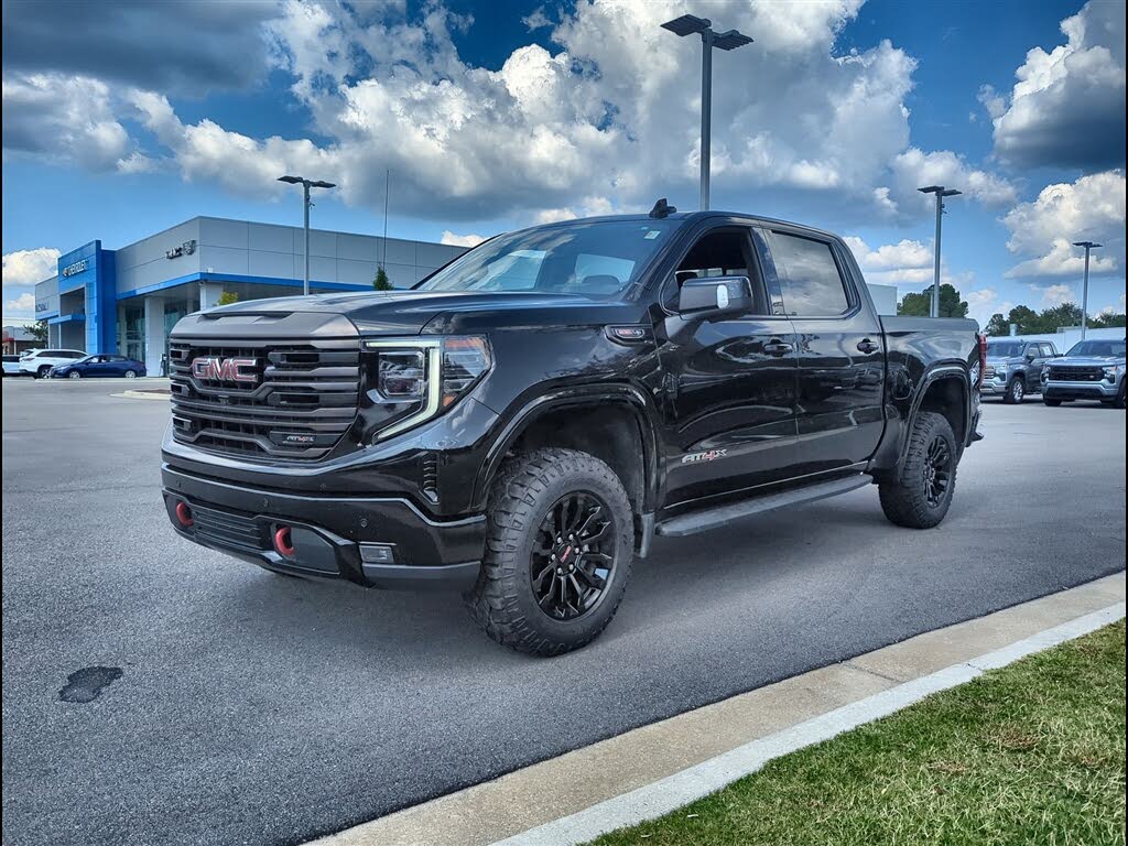 2022 GMC Sierra 1500 AT4X Crew Cab 4WD