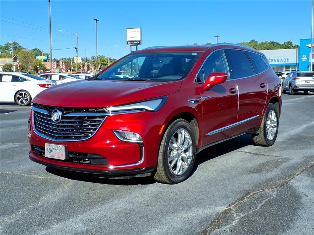 2023 Buick Enclave Essence AWD