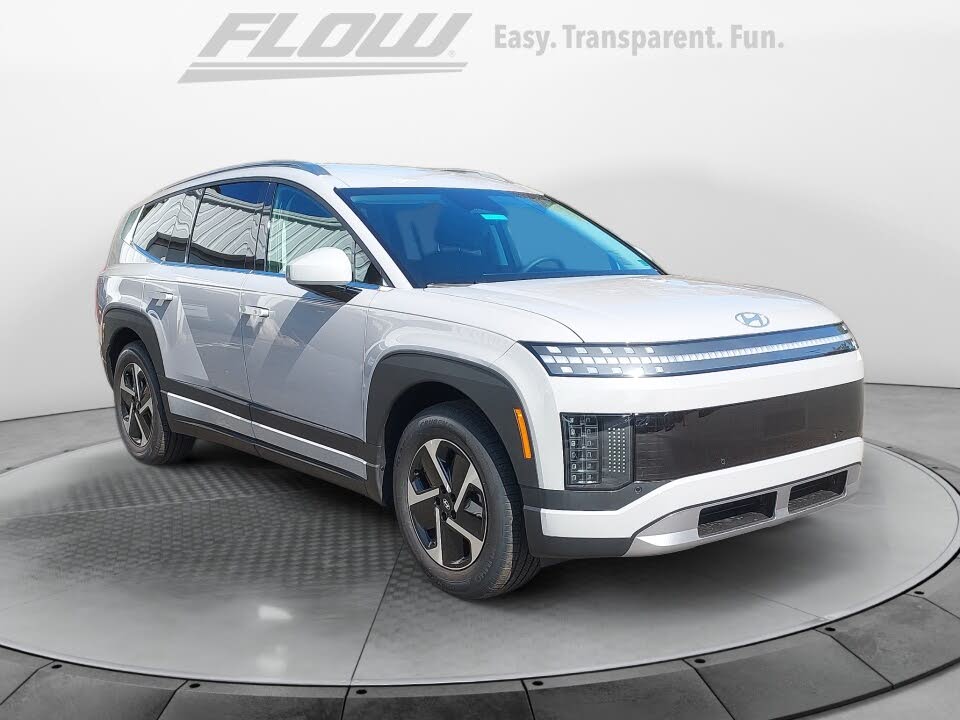 2026 Hyundai Ioniq 9 SE AWD