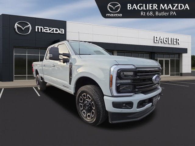 2025 Ford F-250 Super Duty Platinum Crew Cab 4WD