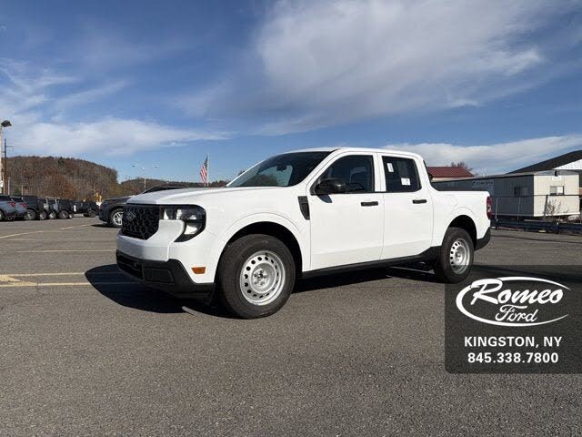 2025 Ford Maverick XL SuperCrew FWD