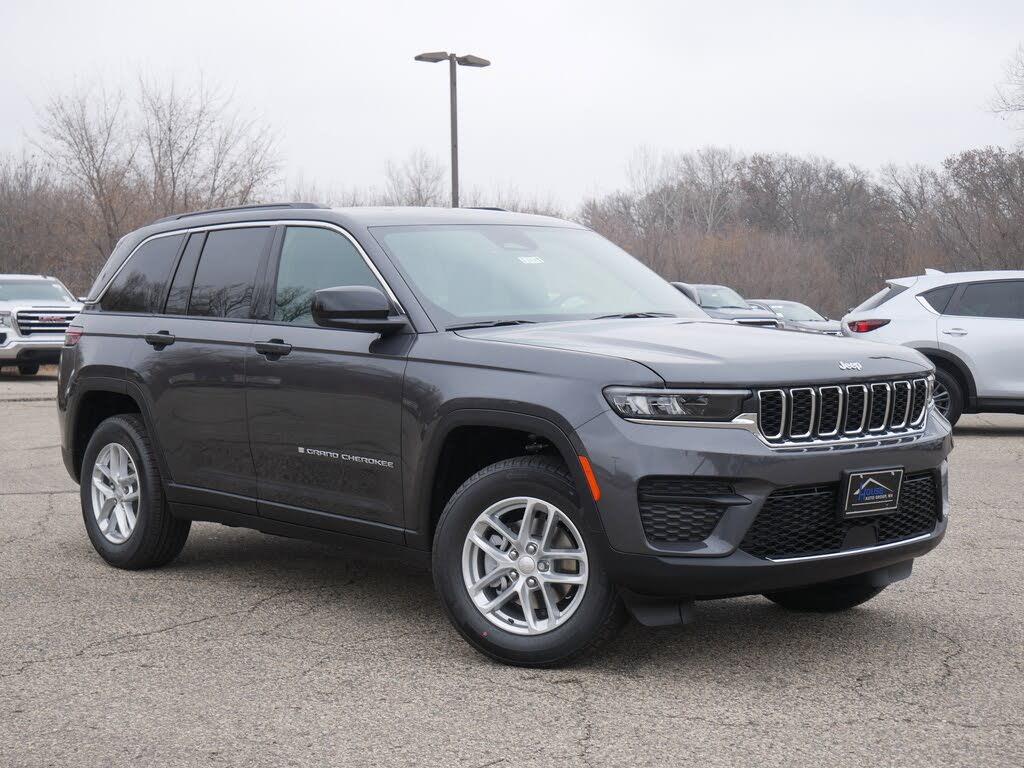 2025 Jeep Grand Cherokee Laredo X 4WD