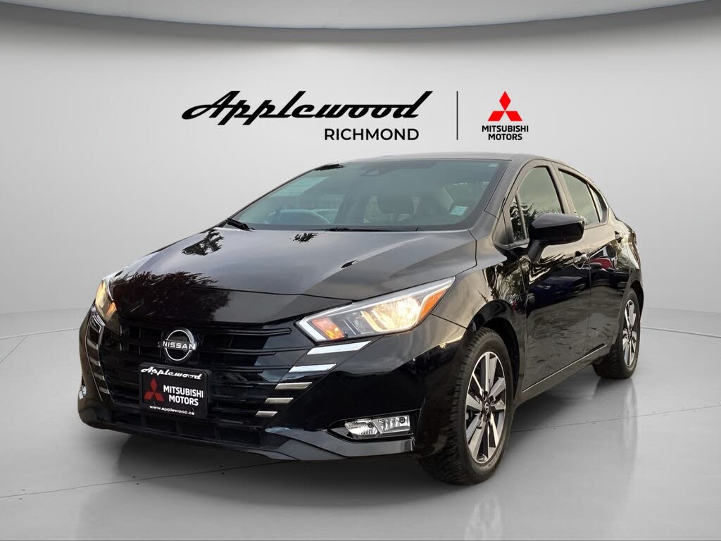 Nissan Versa SV FWD 2024