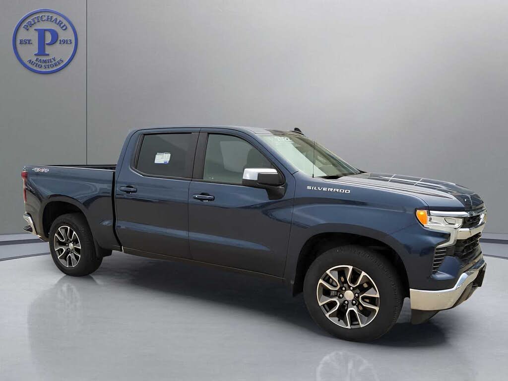2022 Chevrolet Silverado 1500 LT Crew Cab 4WD