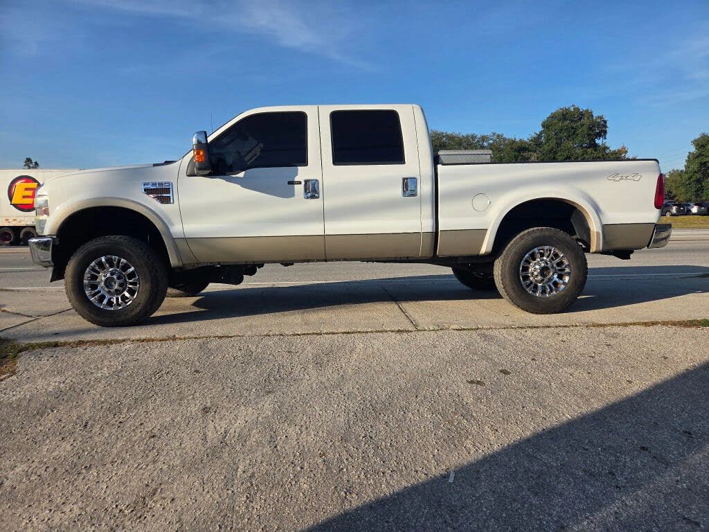 2010 Ford F-250 Super Duty Lariat Crew Cab 4WD