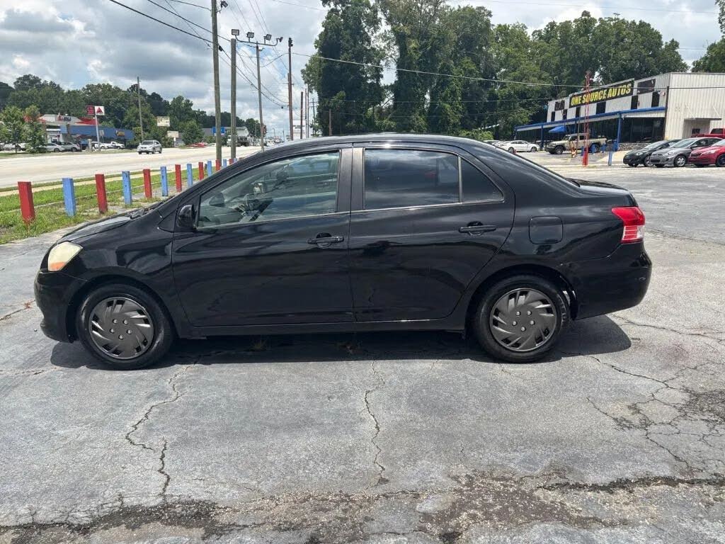 2010 Toyota Yaris Sedan