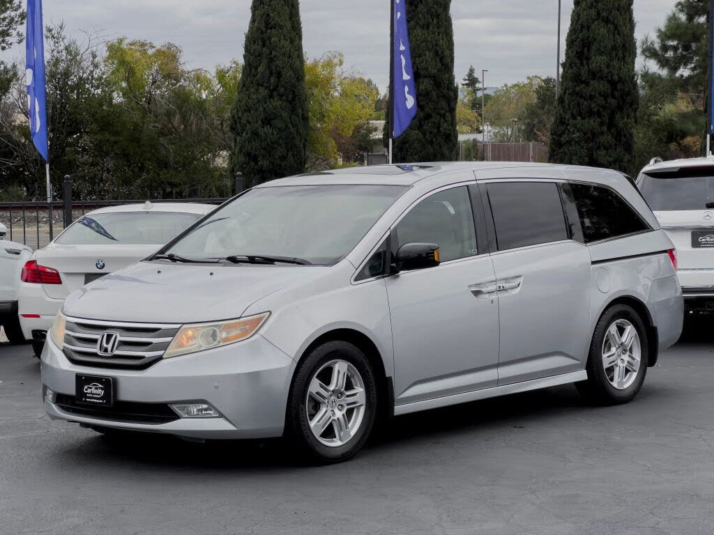 2012 Honda Odyssey Touring FWD