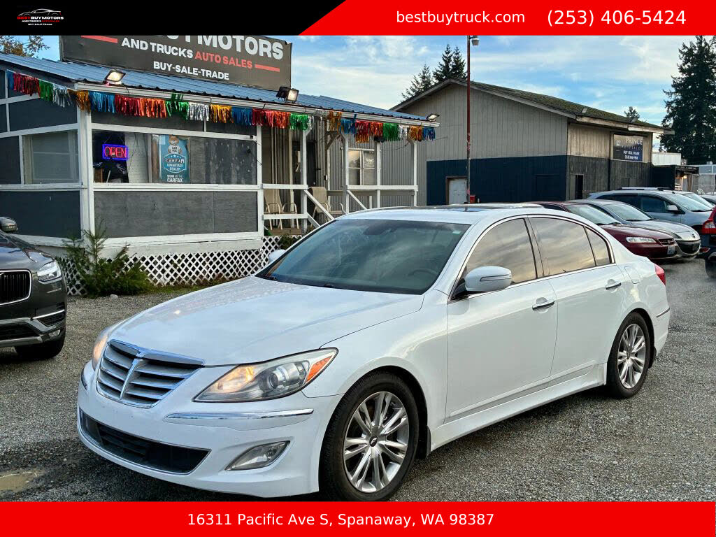 2013 Hyundai Genesis 3.8 RWD