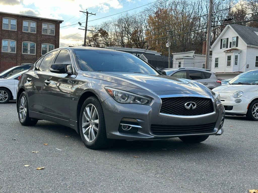 2014 INFINITI Q50 3.7 Premium AWD