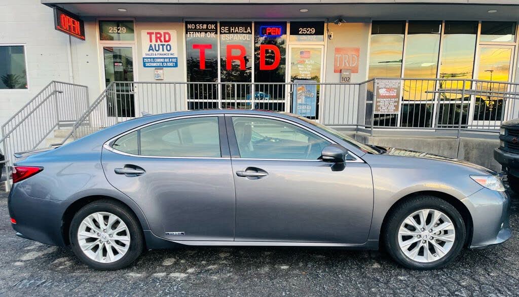 2014 Lexus ES Hybrid 300h FWD