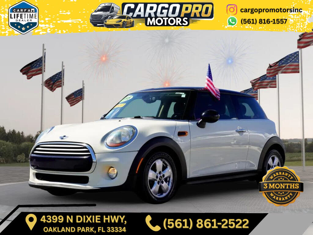2015 MINI Cooper 2-Door Hatchback FWD