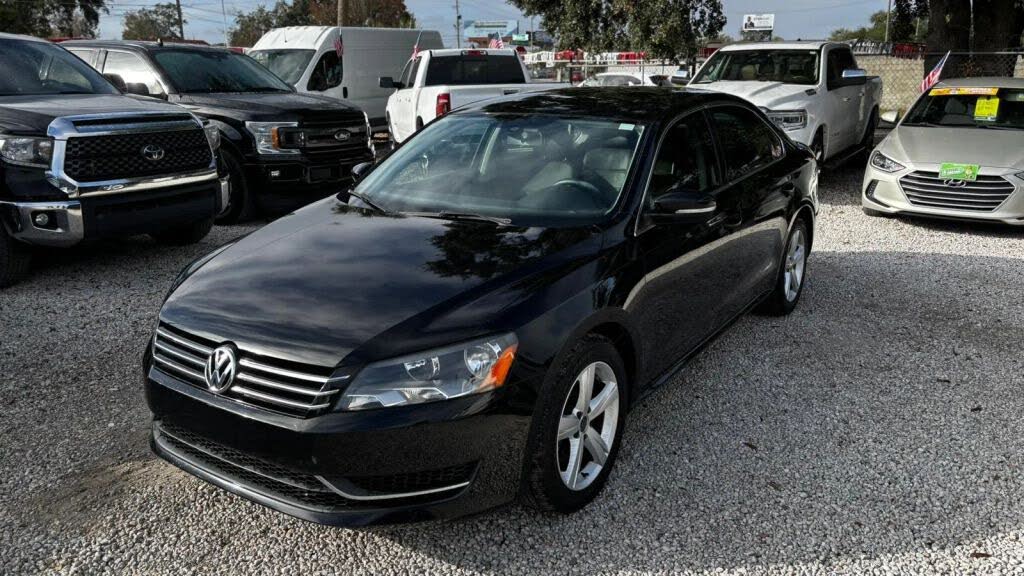 2015 Volkswagen Passat 1.8T SE FWD