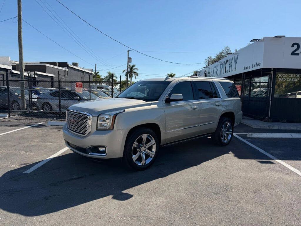 2017 GMC Yukon Denali 4WD