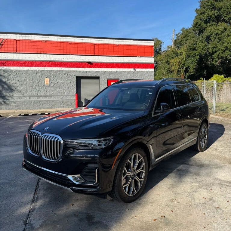 2022 BMW X7 xDrive40i AWD