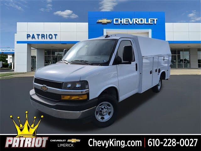 2025 Chevrolet Express Chassis 3500 Cutaway 139
