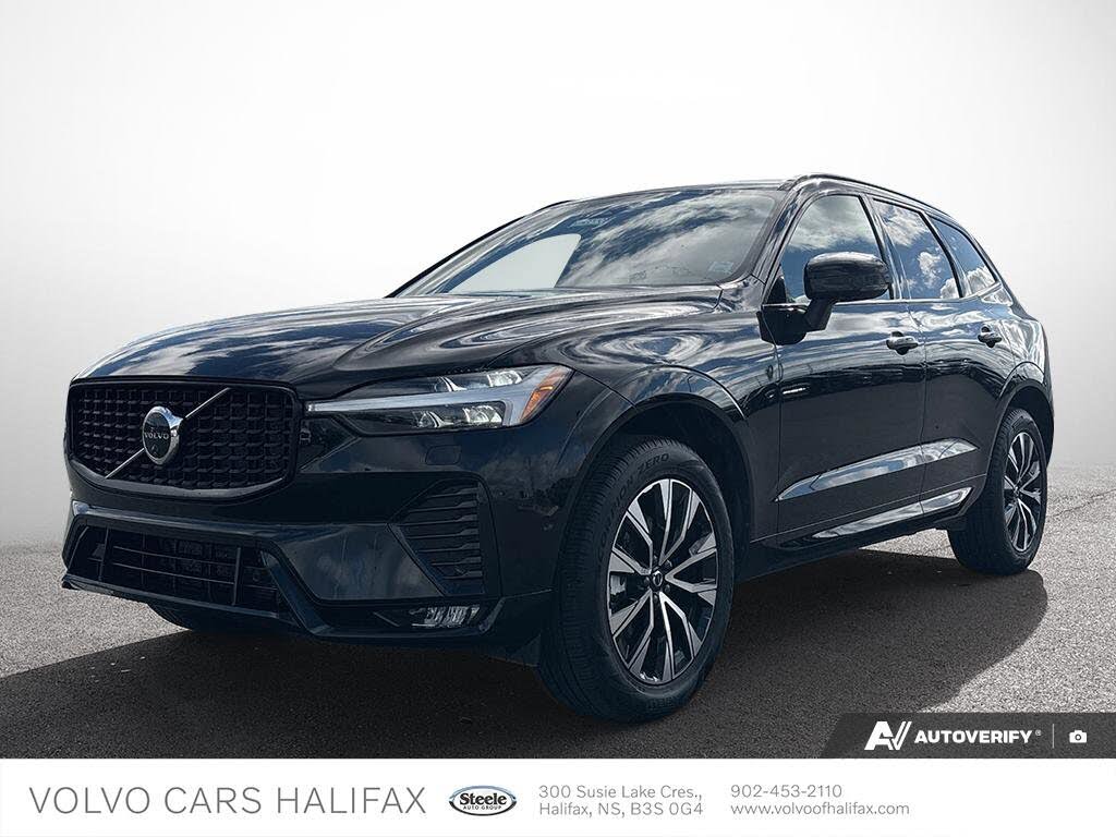 2025 Volvo XC60 B5 Plus Dark Theme AWD