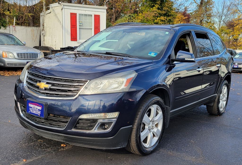 2017 Chevrolet Traverse 1LT FWD
