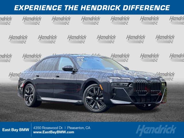 2023 BMW 7 Series 740i RWD