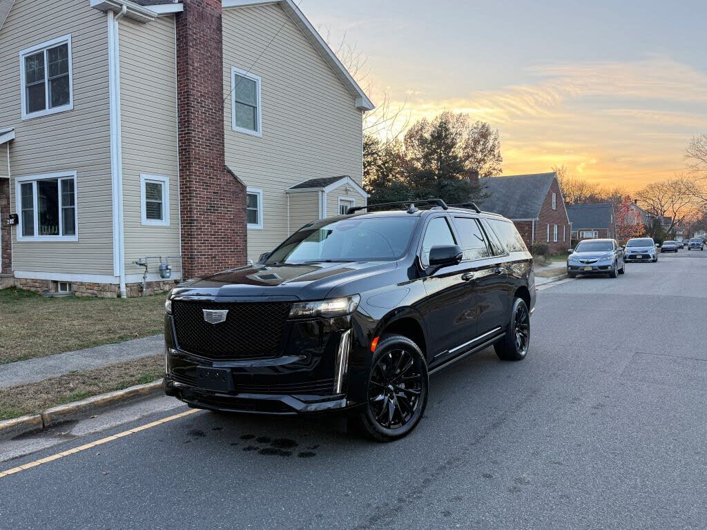 2023 Cadillac Escalade ESV Sport 4WD