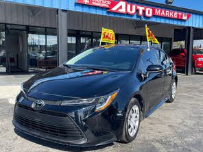 Toyota Corolla LE FWD