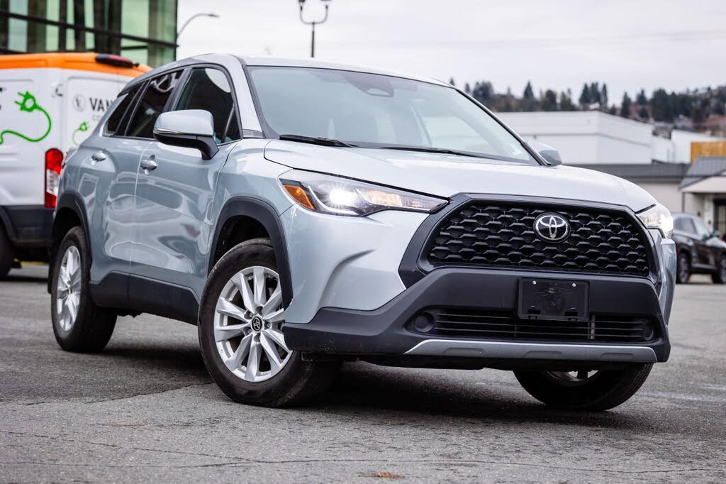 2024 Toyota Corolla Cross LE AWD