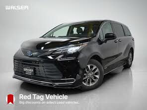 Toyota Sienna XLE 8-Passenger FWD