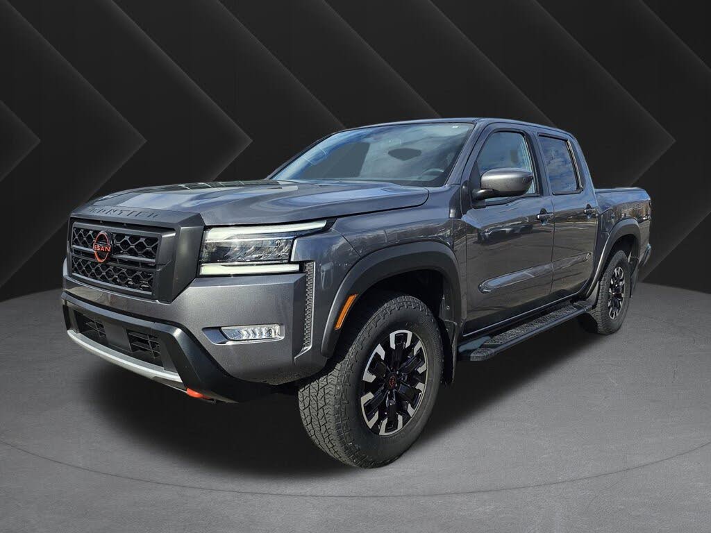 2024 Nissan Frontier PRO-4X Crew Cab 4WD