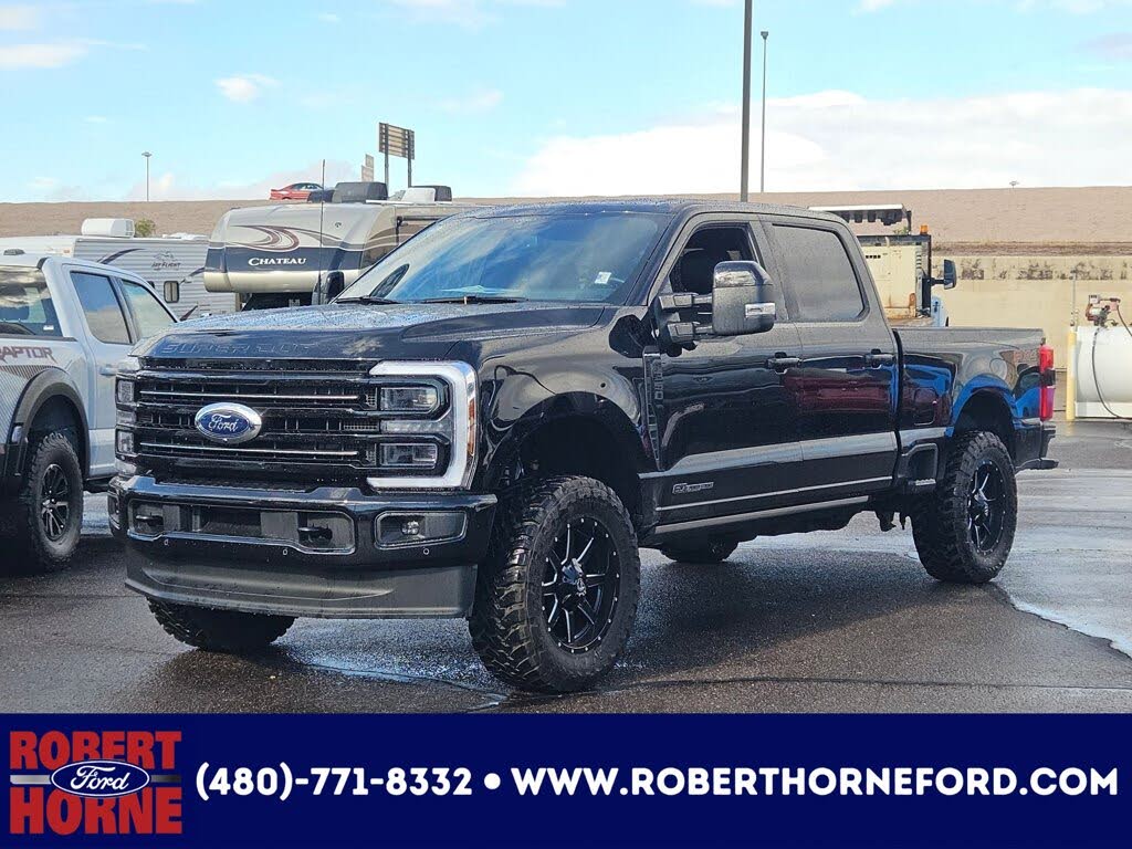 2025 Ford F-350 Super Duty Platinum Crew Cab 4WD