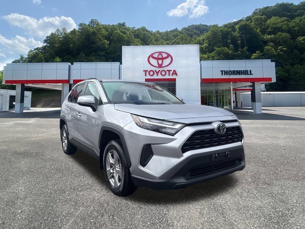 2025 Toyota RAV4 XLE AWD