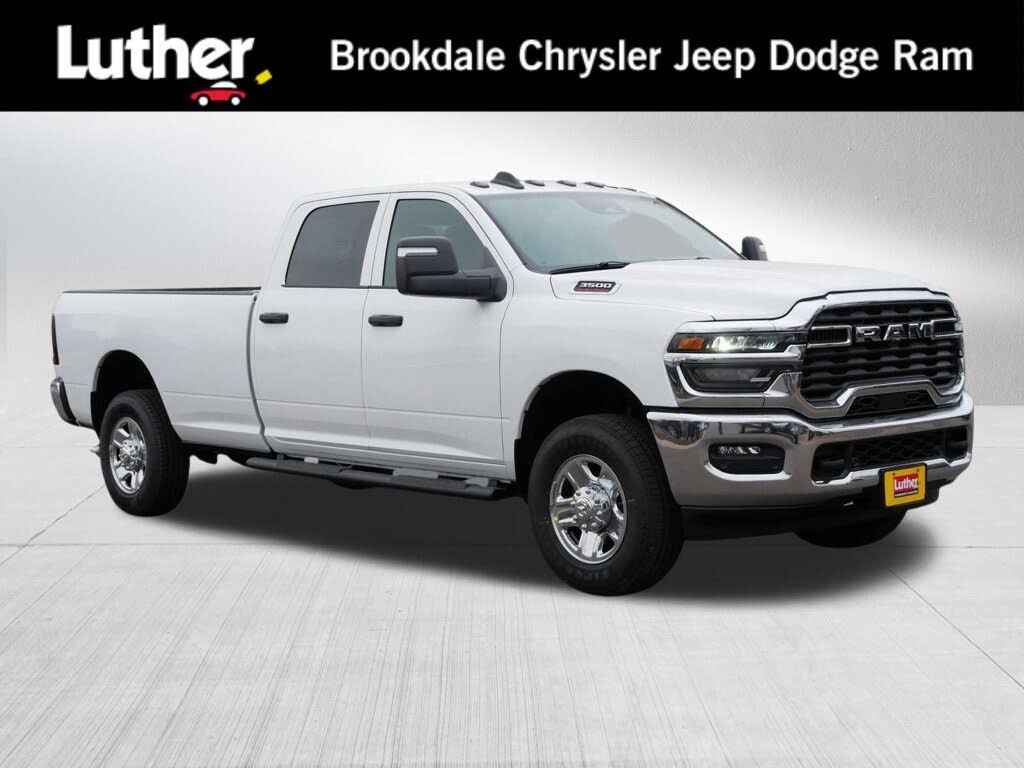 2026 RAM 3500 Tradesman Crew Cab LB 4WD