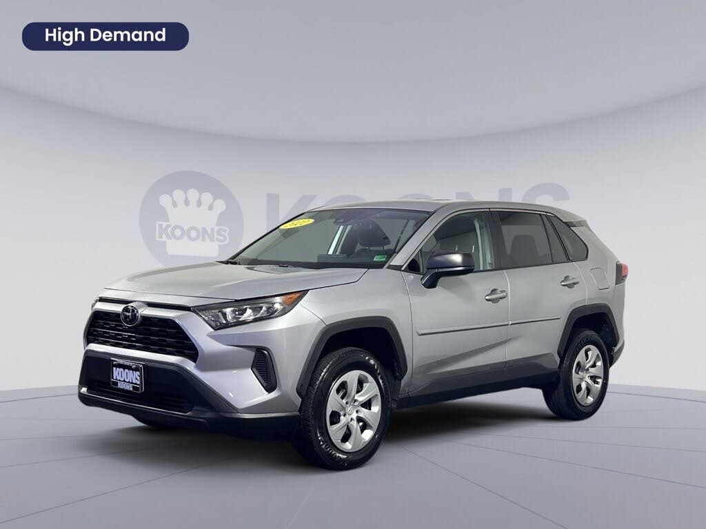 2022 Toyota RAV4 LE FWD