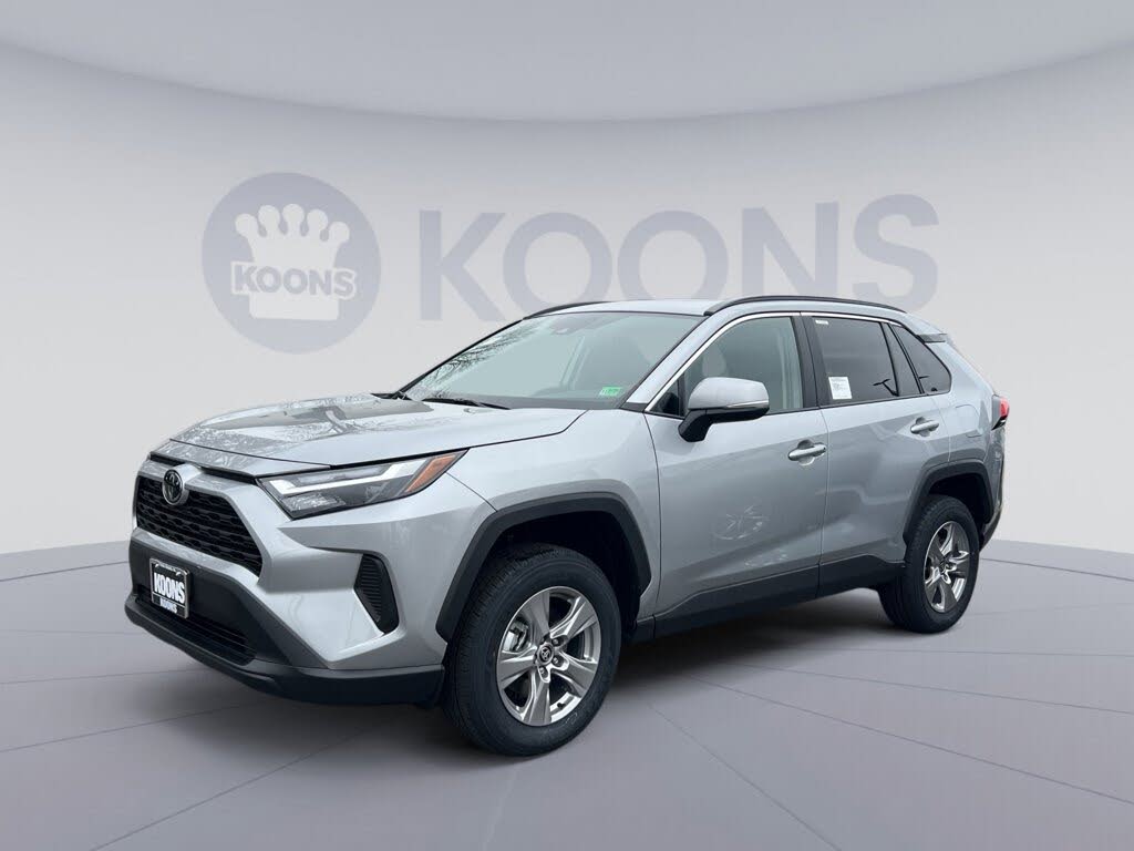 2025 Toyota RAV4 XLE AWD