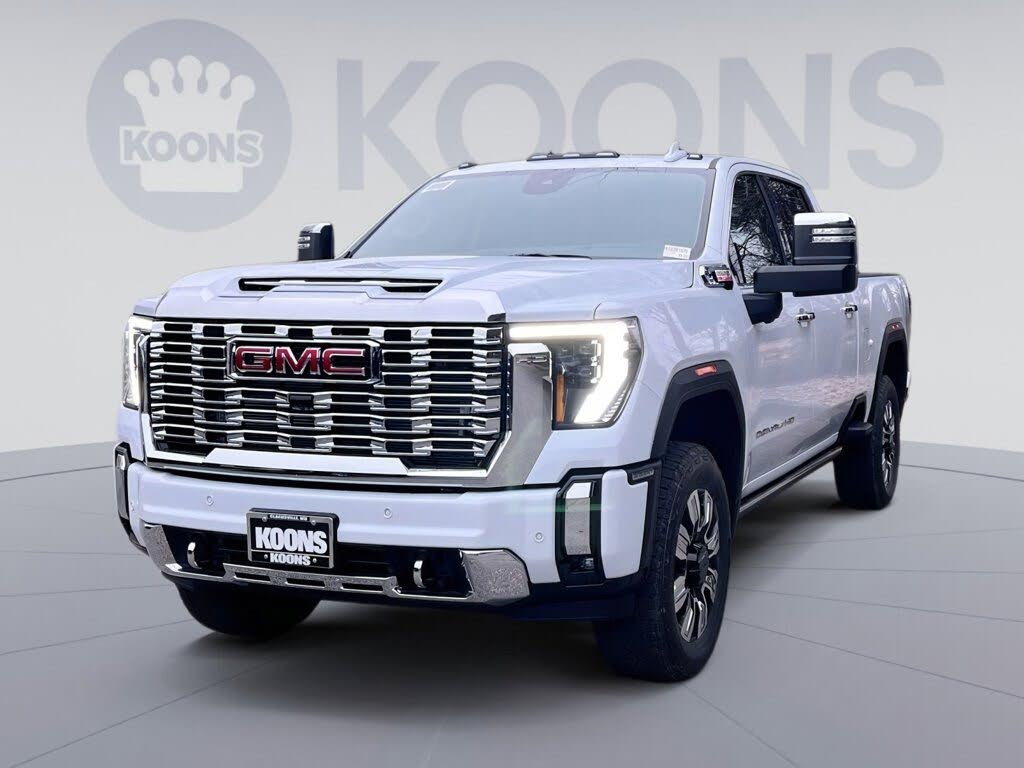 2026 GMC Sierra 2500HD Denali Crew Cab 4WD