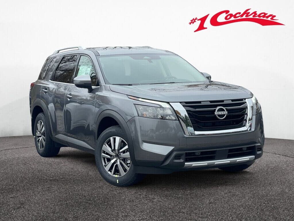 2025 Nissan Pathfinder SL 4WD