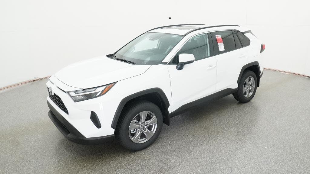 2025 Toyota RAV4 XLE AWD