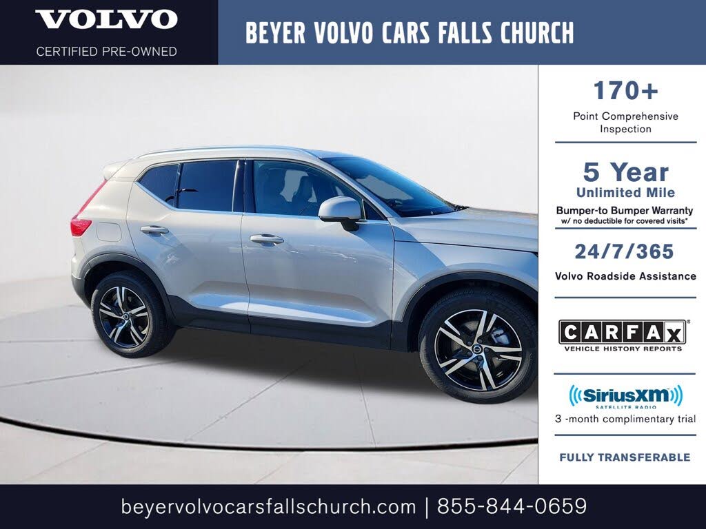 2025 Volvo XC40 B5 Core Bright Theme AWD
