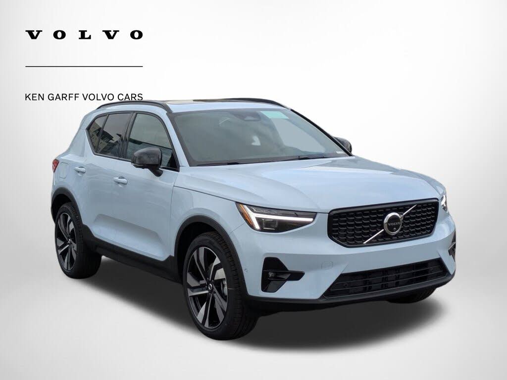 2026 Volvo XC40 B5 Ultra AWD
