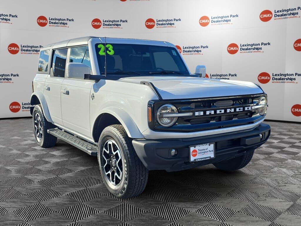 2023 Ford Bronco Outer Banks Advanced 4-Door 4WD