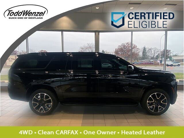 2025 Chevrolet Suburban RST 4WD