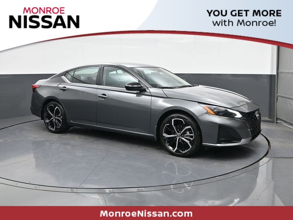 2025 Nissan Altima 2.5 SR FWD