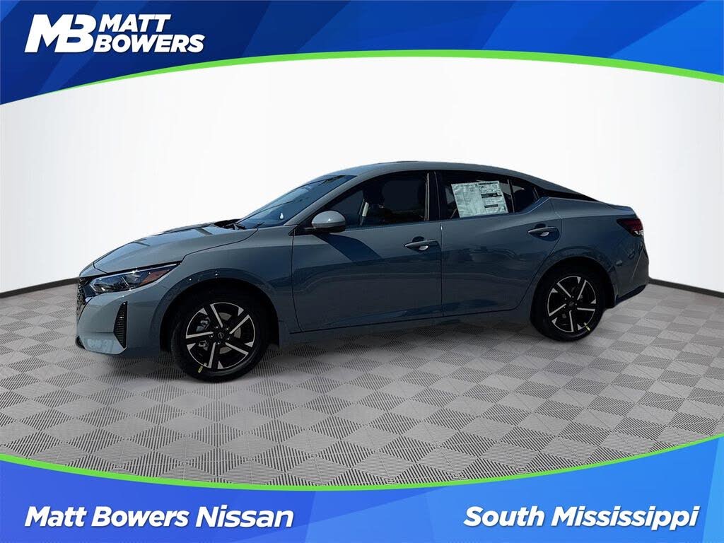 2025 Nissan Sentra SV FWD