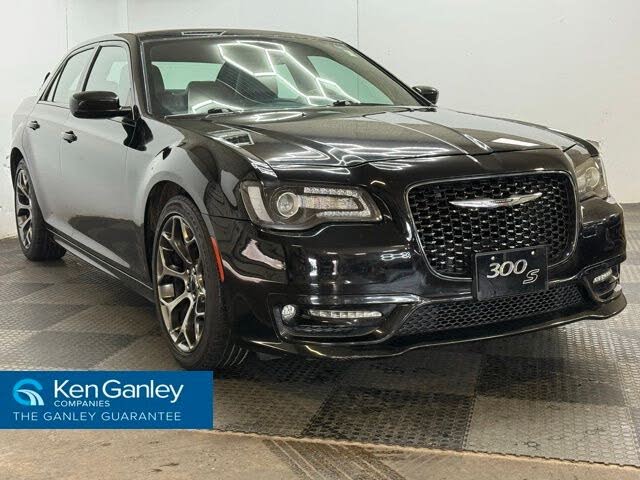 2017 Chrysler 300 S RWD