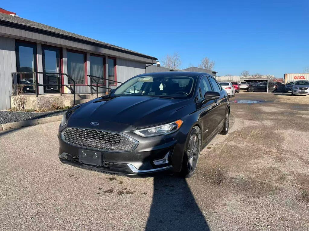 2019 Ford Fusion Hybrid Titanium FWD
