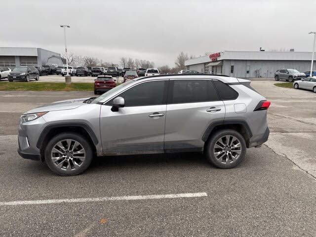 2019 Toyota RAV4 XLE Premium FWD