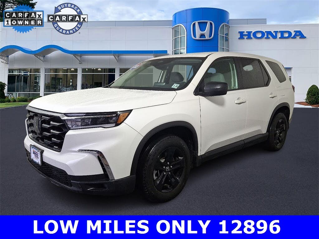 2023 Honda Pilot LX AWD