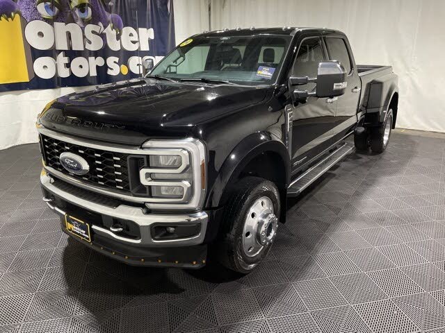 2024 Ford F-450 Super Duty Lariat Crew Cab LB DRW 4WD