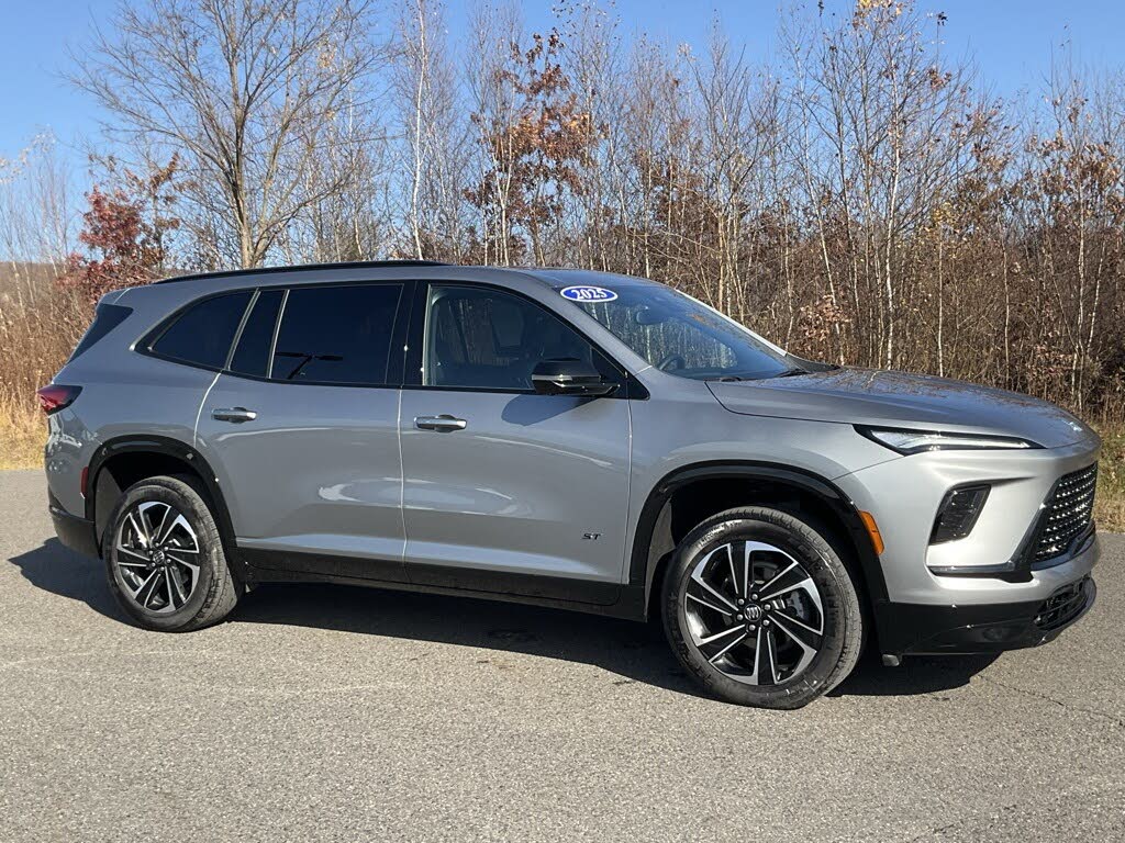 2025 Buick Enclave Sport Touring AWD