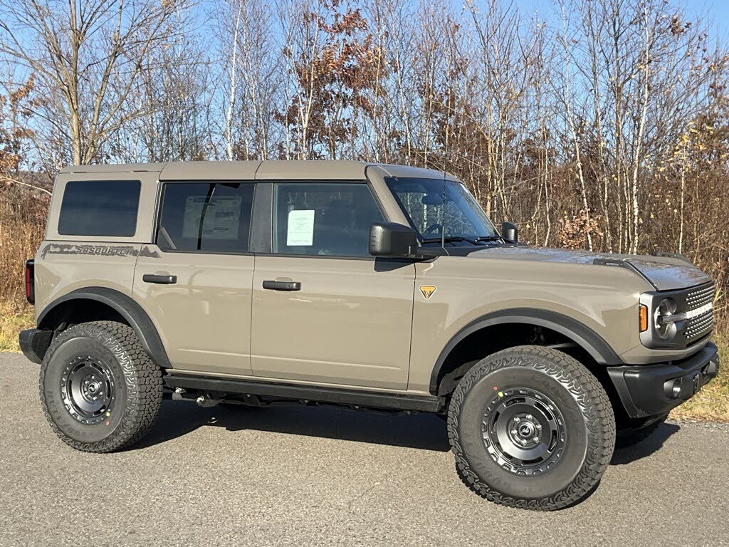 2025 Ford Bronco Badlands 4-Door 4WD