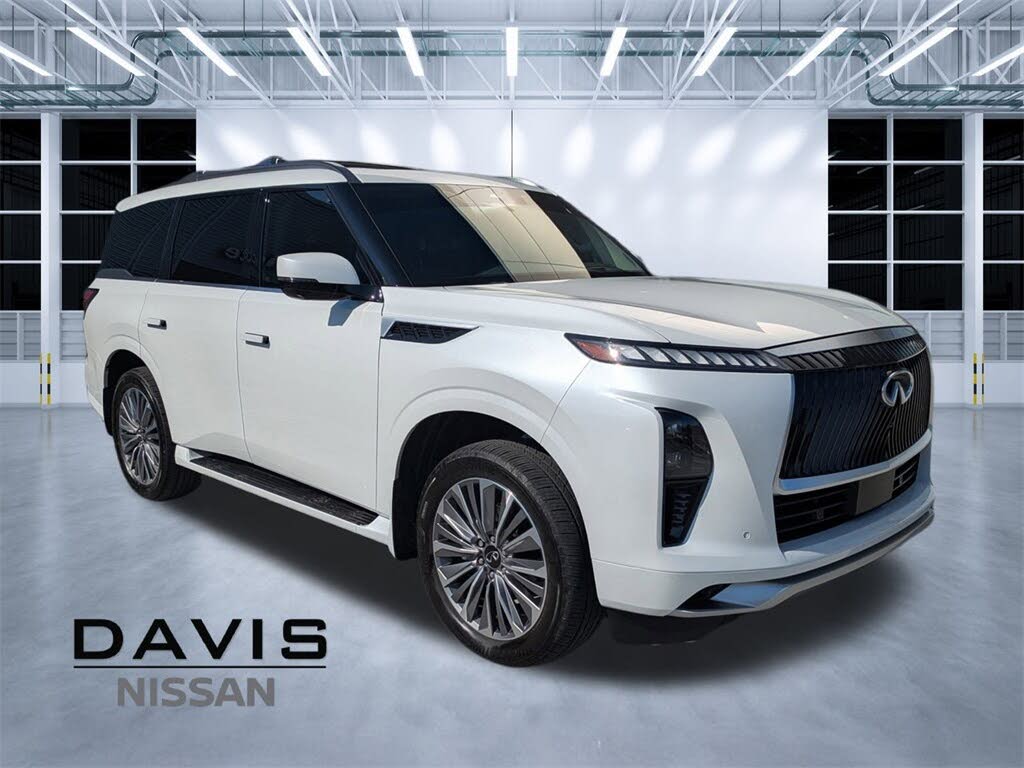 2025 INFINITI QX80 Sensory 4WD