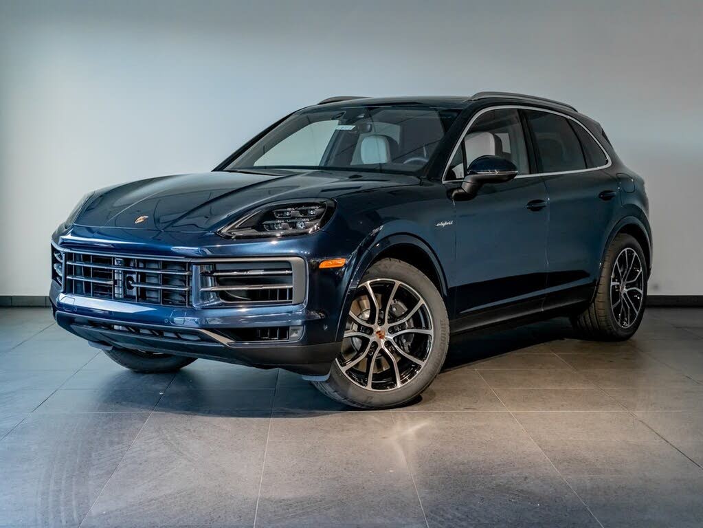 2026 Porsche Cayenne AWD